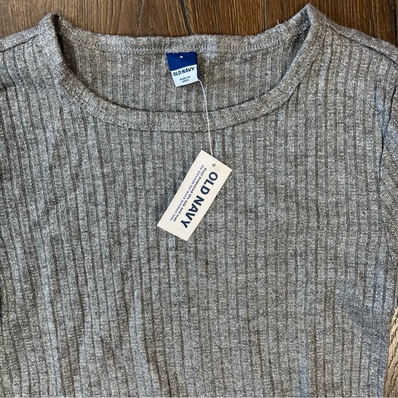 🆕 Old Navy gray and silver metallic ribbed long sleeve SZ SM - Picture 2 of 2